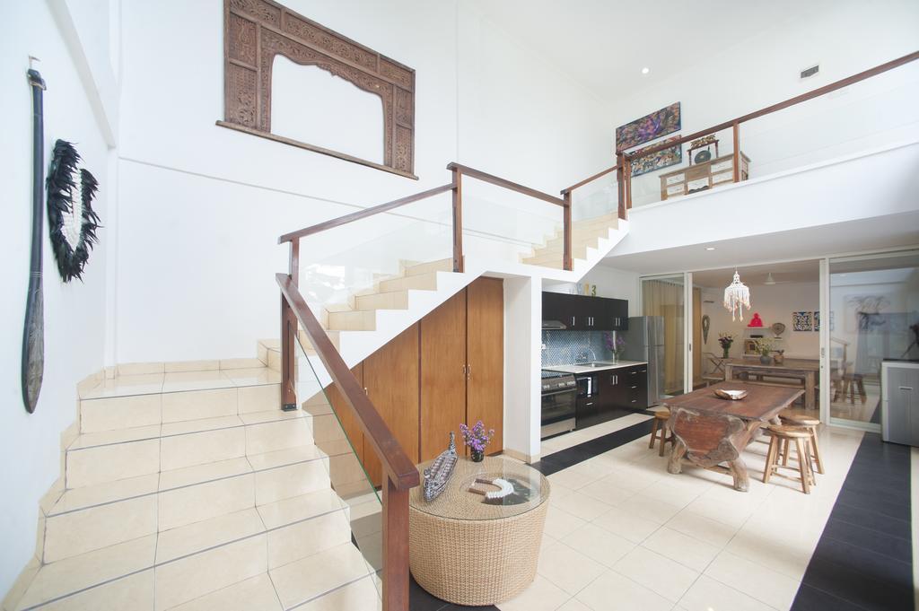 סמיניאק Villa Penelopy מראה חיצוני תמונה