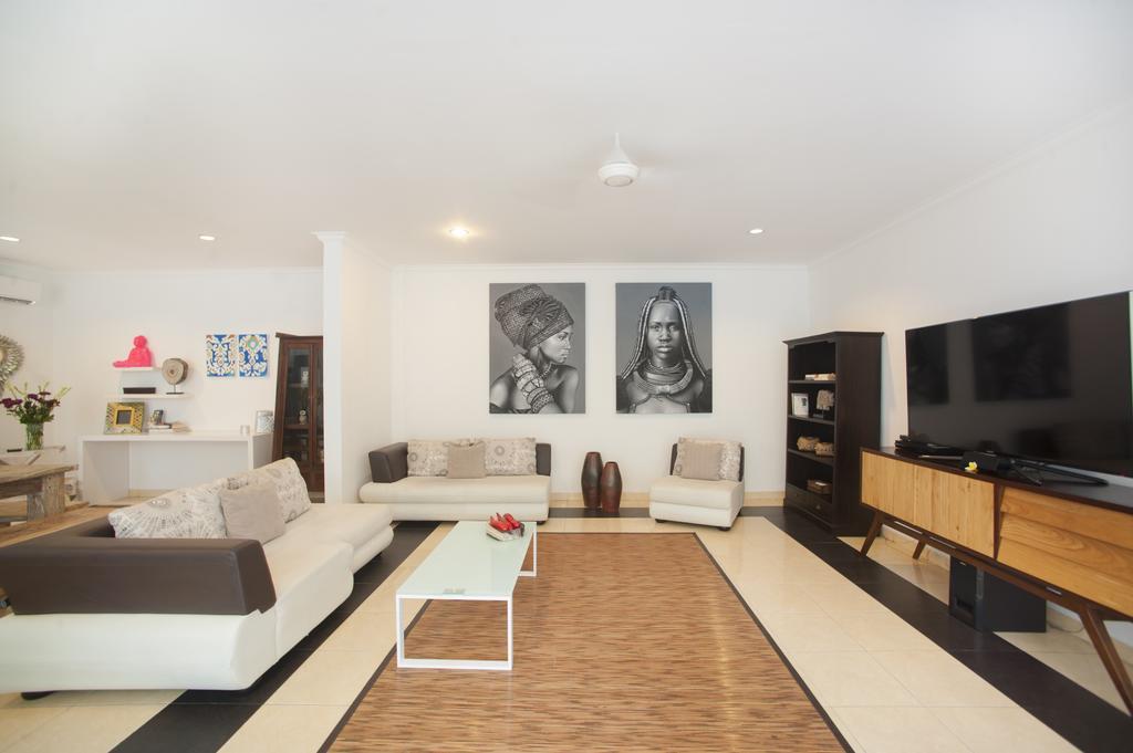 סמיניאק Villa Penelopy מראה חיצוני תמונה
